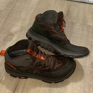 Men’s Hoka One One Toa GTX Running / Hiking Shoes - 11 D